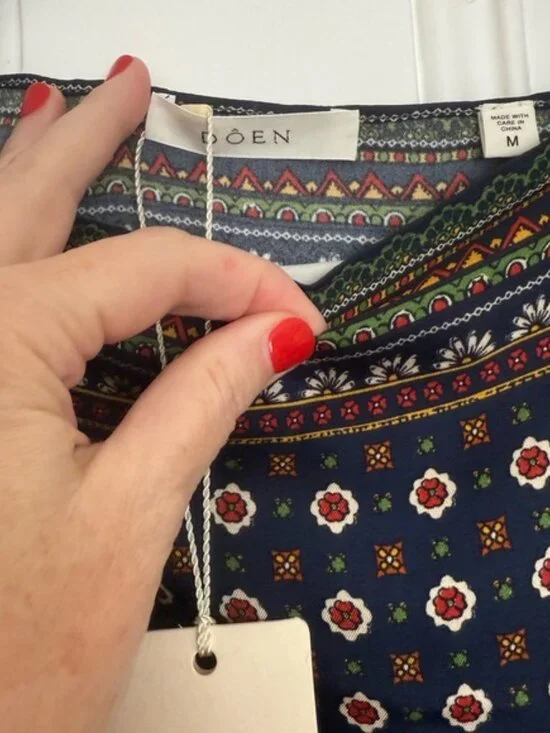 Doen Malia Dress Size Medium - Picture 3 of 7